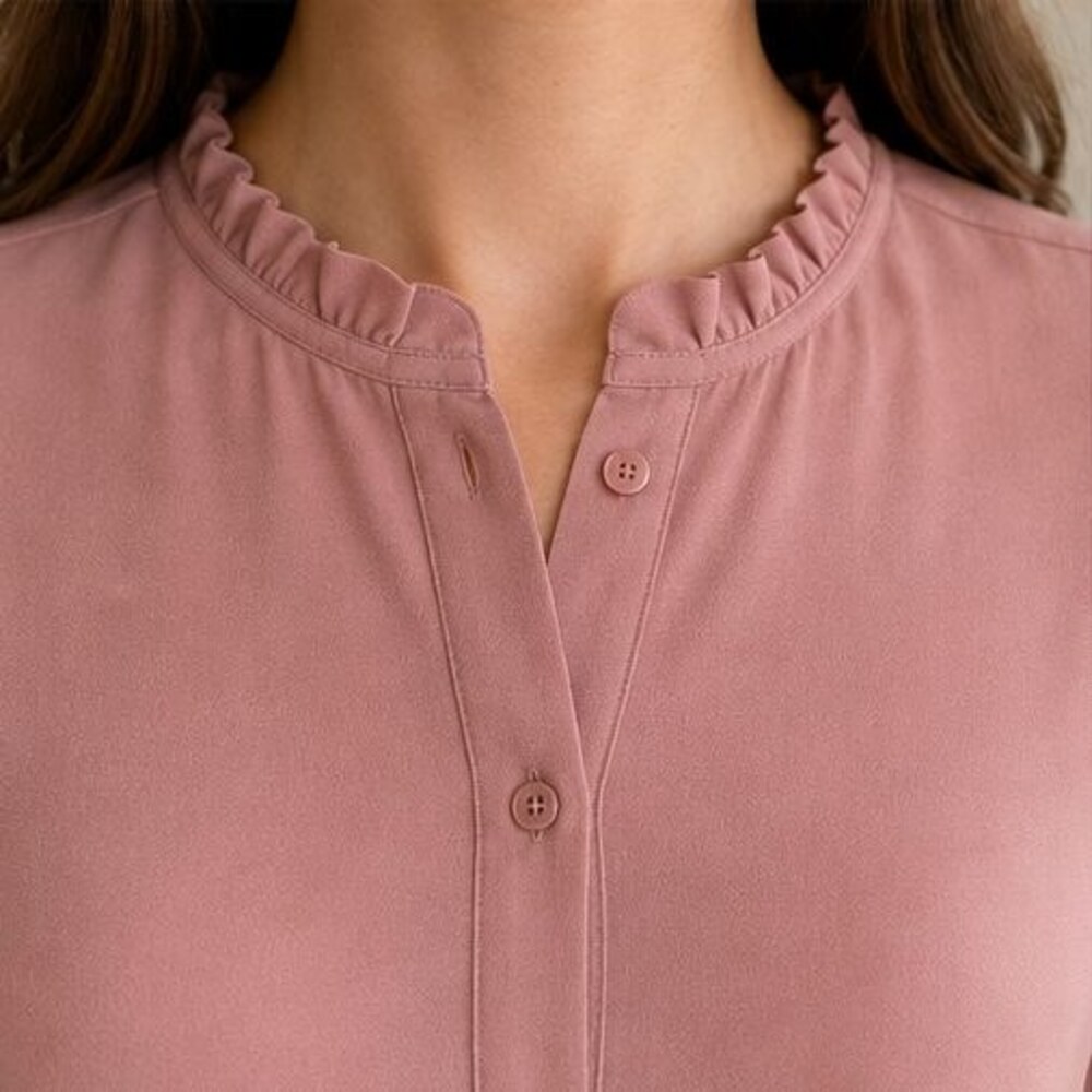 Rose Ruffle Collar Blouse - Picture 4 of 6